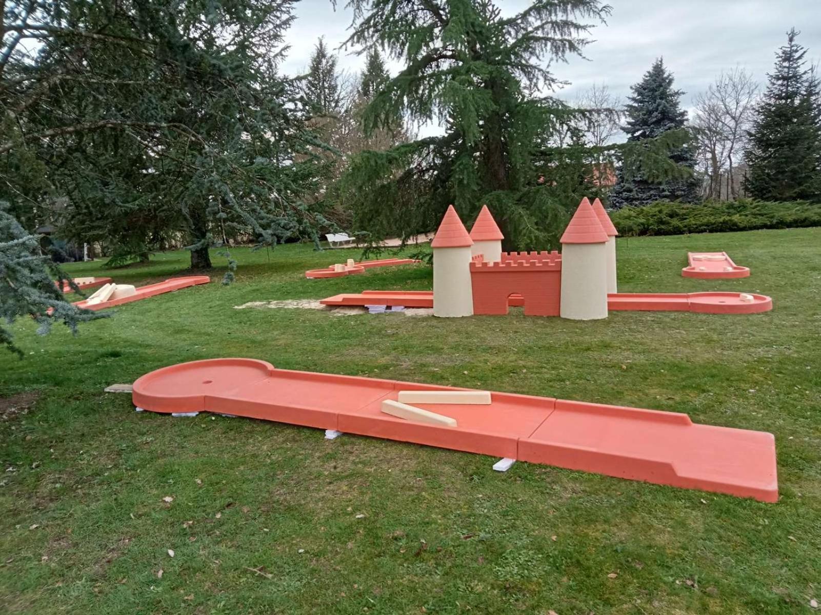 A L'Oree Du Parc Saint-Priest-des-Champs Exterior photo